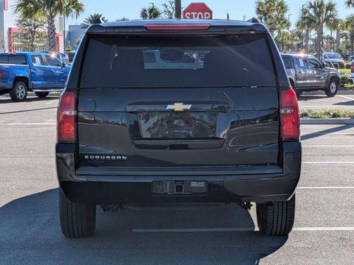 2019 Chevrolet Suburban LT