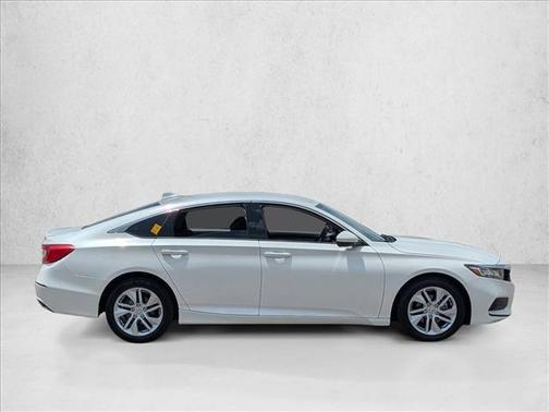 Platinum White Pearl 2019 Honda Accord LX