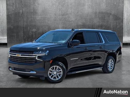 2023 Chevrolet Suburban LT