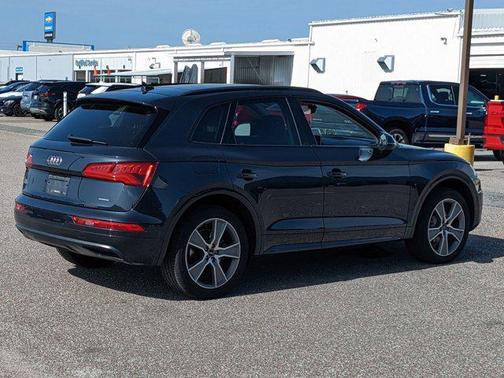2019 Audi Q5 2.0T Premium Plus