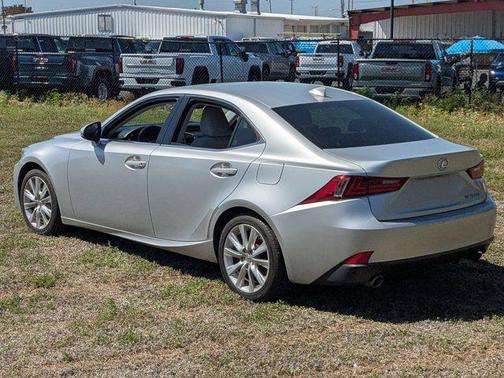 2016 Lexus IS 200t Base