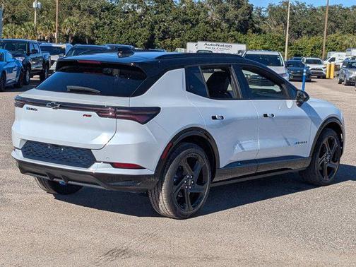 2026 Chevrolet Equinox EV RS