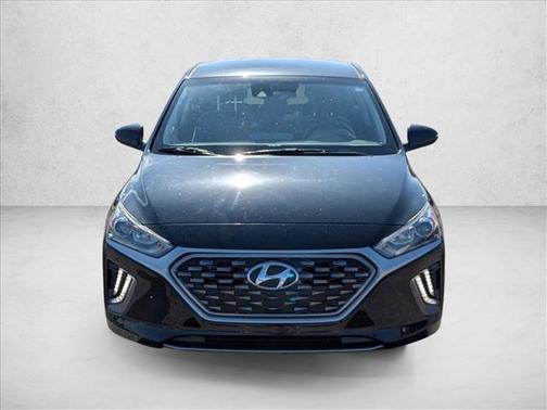 2021 Hyundai IONIQ Hybrid SE