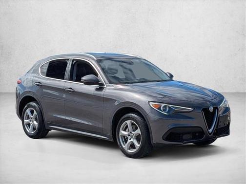 2019 Alfa Romeo Stelvio Base