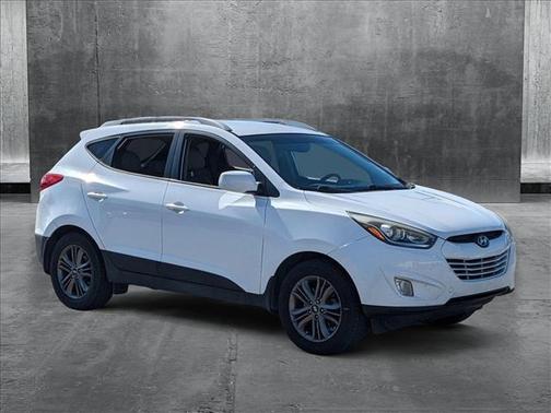 2015 Hyundai TUCSON SE