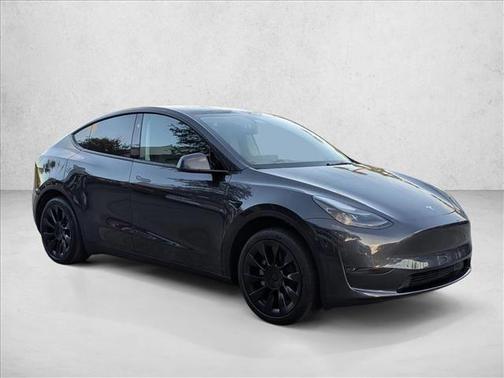 2025 Tesla Model Y Long Range Dual Motor Rear-Wheel Drive