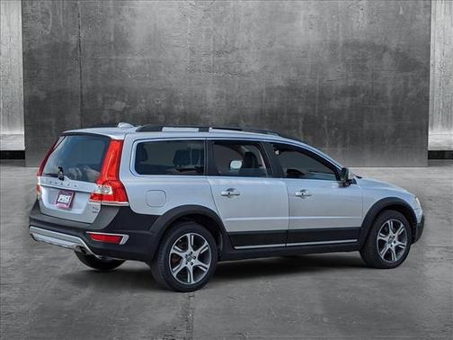 2014 Volvo XC70 T6