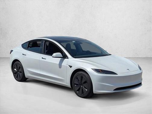 Pearl White Multi-Coat 2025 Tesla Model 3 Long Range