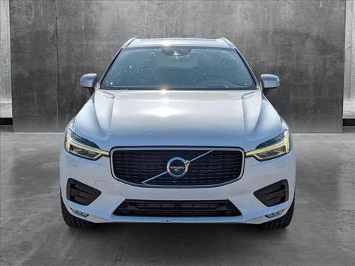 2019 Volvo XC60 T6 R-Design