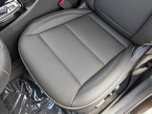 Mosaic Black Metallic 2026 Chevrolet Trax FWD ACTIV