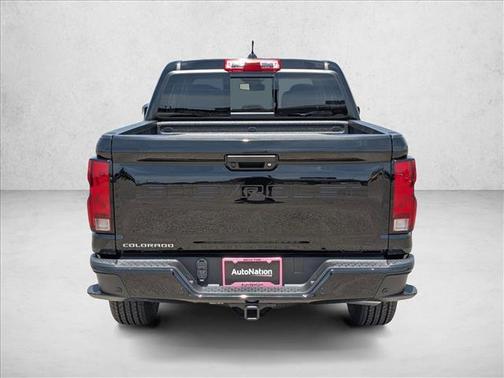 Black 2026 Chevrolet Colorado LT