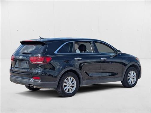 2019 Kia Sorento L
