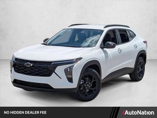 Summit White 2026 Chevrolet Trax LT