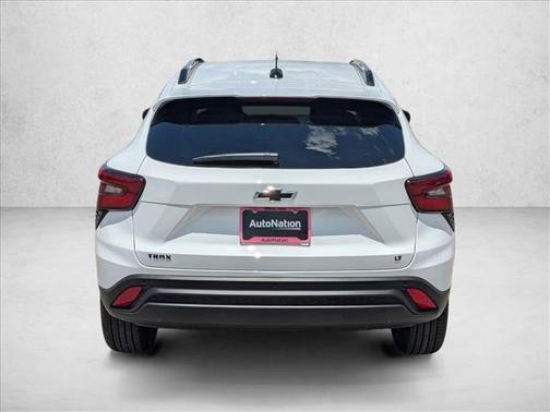 Summit White 2026 Chevrolet Trax LT