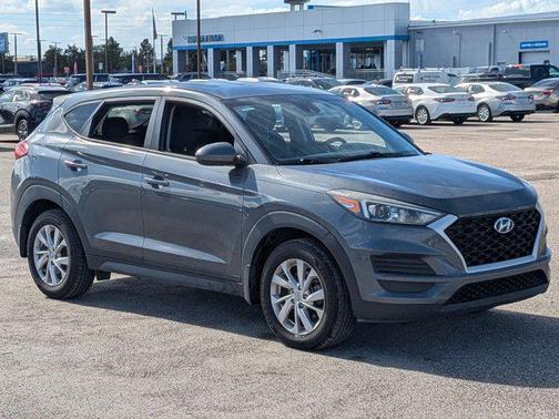 2019 Hyundai TUCSON SE