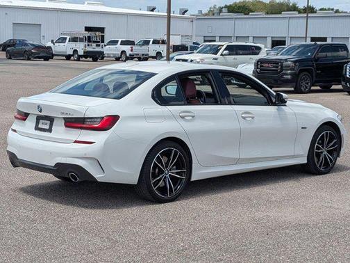 Alpine White 2022 BMW 330e 330e