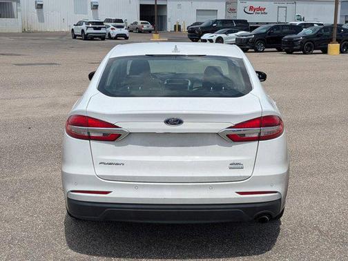 OXFORD WHITE 2020 Ford Fusion SEL