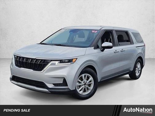 2022 Kia Carnival LX