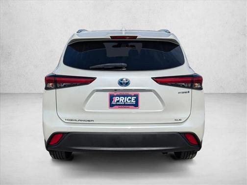 2020 Toyota Highlander Hybrid XLE