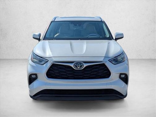 2020 Toyota Highlander Hybrid XLE