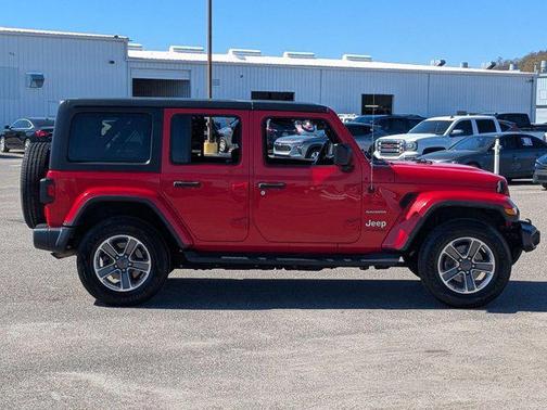 2020 Jeep Wrangler Unlimited Sahara