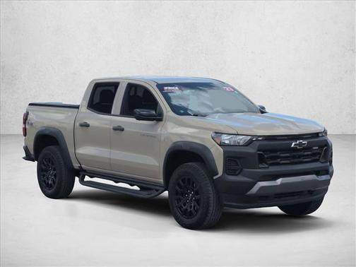 Sand Dune Metallic 2023 Chevrolet Colorado Trail Boss