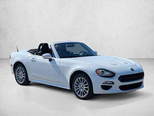2020 FIAT 124 Spider Base