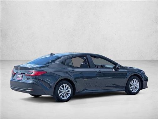 Underground 2025 Toyota Camry LE