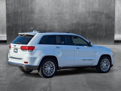 2017 Jeep Grand Cherokee Summit