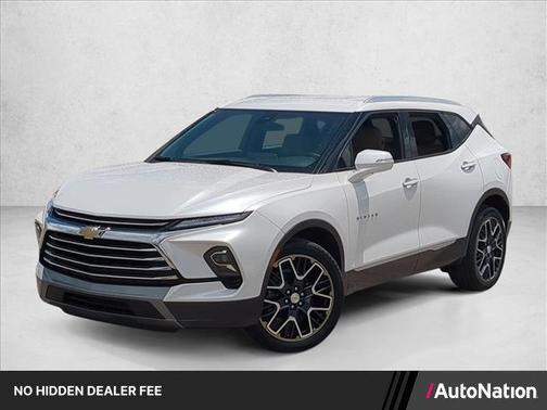 Iridescent Pearl Tricoat 2023 Chevrolet Blazer Premier