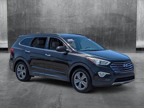 2016 Hyundai SANTA FE SE