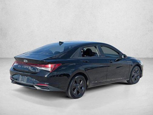 Phantom Black 2021 Hyundai ELANTRA SEL