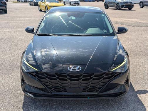 Phantom Black 2021 Hyundai ELANTRA SEL