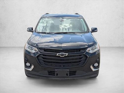 Mosaic Black Metallic 2021 Chevrolet Traverse LT Leather