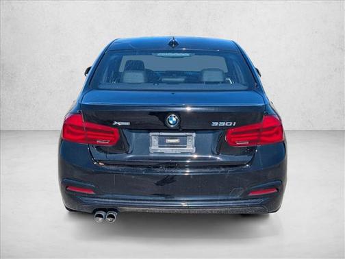 2018 BMW 330 xDrive