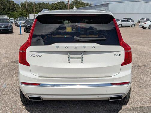 2021 Volvo XC90 T6 Inscription