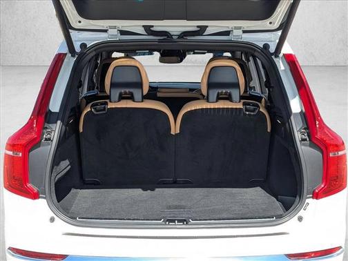 2021 Volvo XC90 T6 Inscription