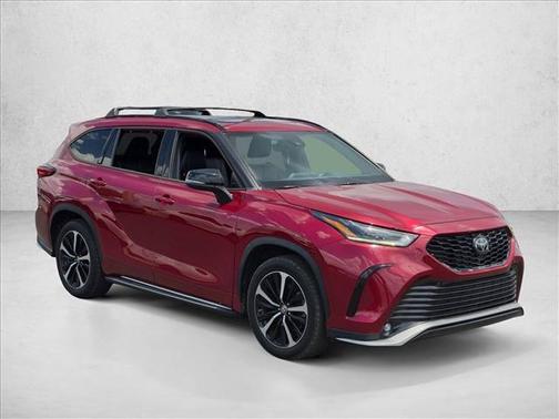 Ruby Flare Pearl 2022 Toyota Highlander XSE