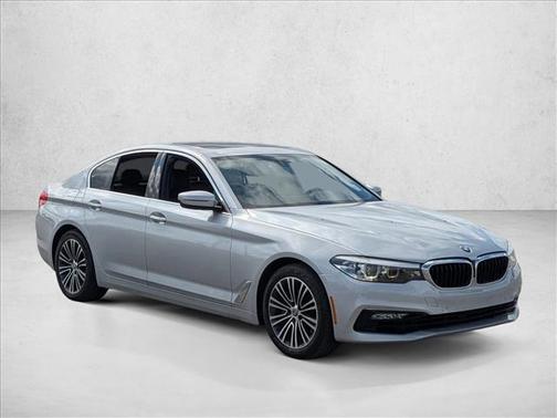 2018 BMW 530 530i