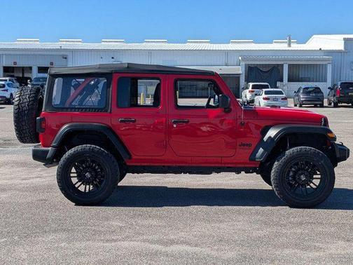 2022 Jeep Wrangler Unlimited Sport