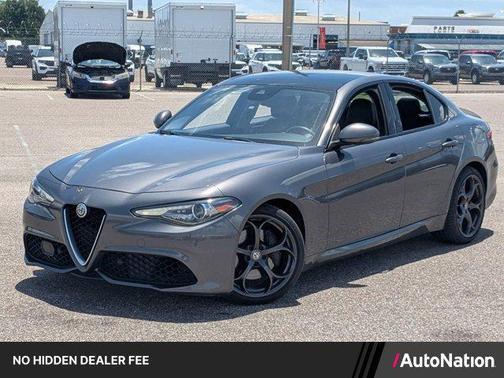 Vesuvio Gray Metallic 2019 Alfa Romeo Giulia Ti Sport