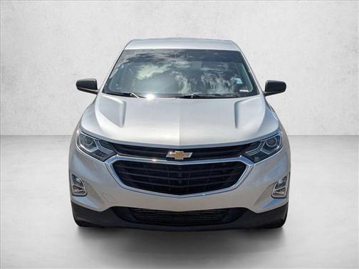 Silver Ice Metallic 2021 Chevrolet Equinox LS