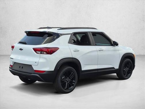Summit White 2026 Chevrolet Trailblazer LT