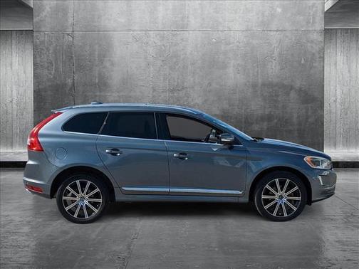 2017 Volvo XC60 T6 Inscription