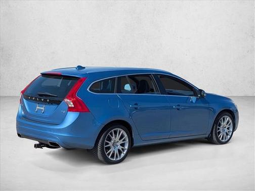 2015 Volvo V60 T5 Platinum
