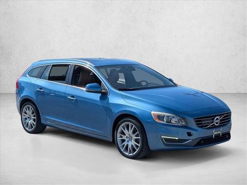 2015 Volvo V60 T5 Platinum