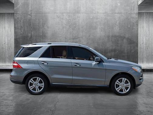 2013 Mercedes-Benz M-Class 4MATIC