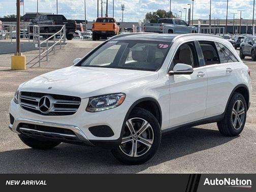 2019 Mercedes-Benz GLC 300 Base