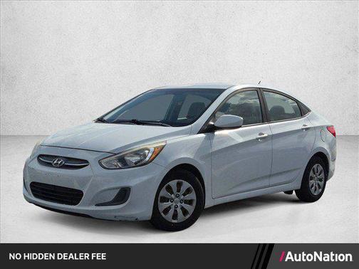 Chalk White 2017 Hyundai Accent SE
