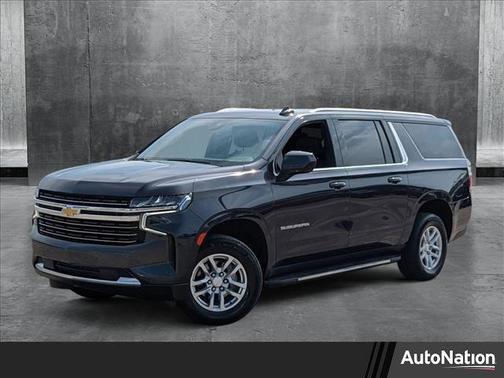 2023 Chevrolet Suburban LT